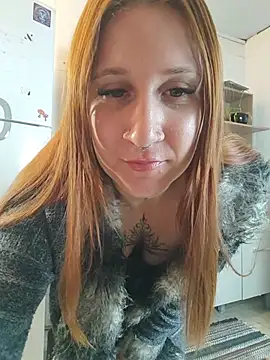 Show de Khalee_si na webcam