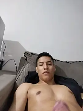 Show de punhetaemcall na webcam