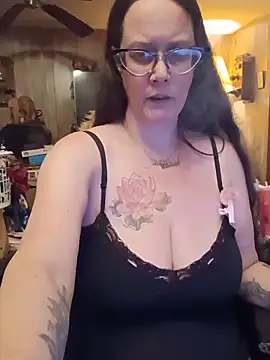 LotusRoyalty's Webcam Show