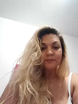 MalorySweet's Live Chat Room