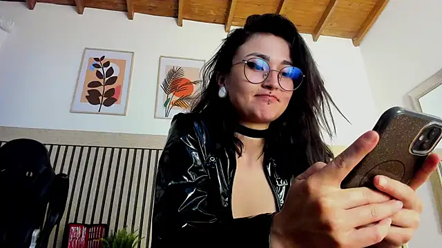 madame_ibbyn Live XXX chat