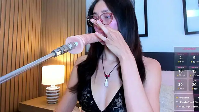 doll_bella_ Webcamshow