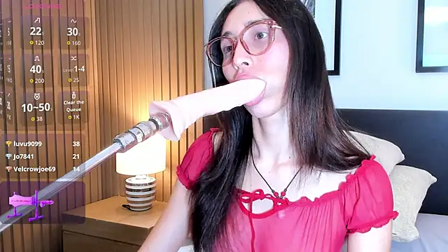 XXX chat uživo modela doll_bella_