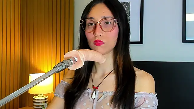 doll_bella_ – Naživo XXX chat