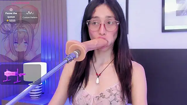 doll_bella_ 网络视讯表演