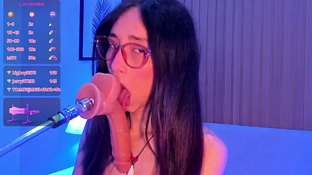 doll_bella_'s Live XXX Chat