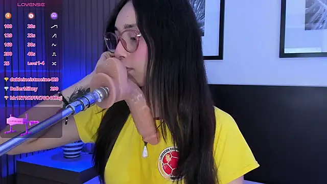 doll_bella_ Webcam show