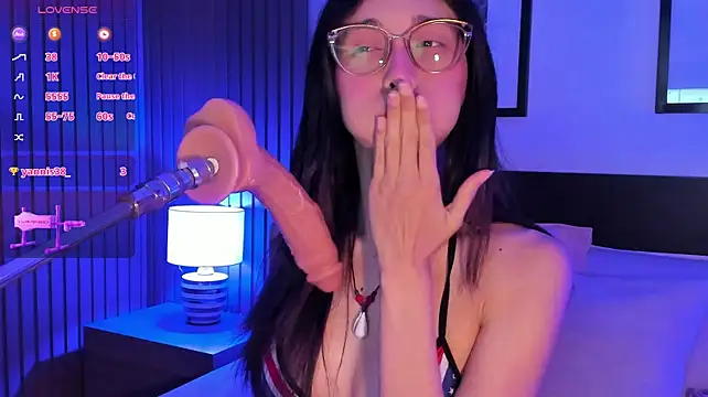 عرض كام doll_bella_