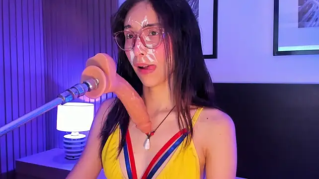دردشة doll_bella_ الجنسية المباشرة