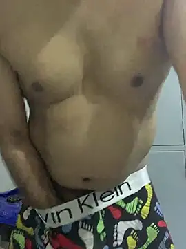 Show modela Duz-mlore na web-kameri
