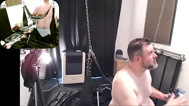french_slave1 Show Webcam