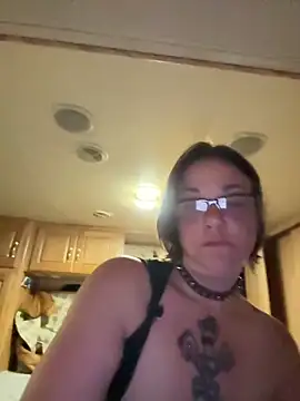 TheANNswer's Live XXX Chat