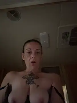 TheANNswer's Webcam Show