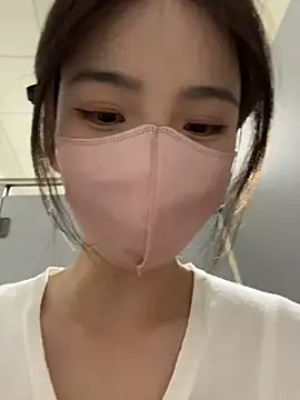 gougou13 Show Webcam