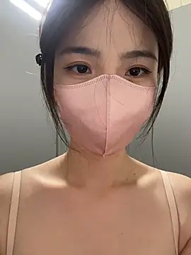 gougou13 Show Webcam