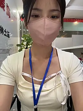 gougou13 网络视讯表演