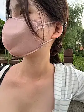 gougou13 Show Webcam