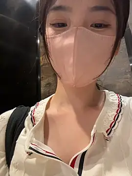 gougou13 Pertunjukan Webcam