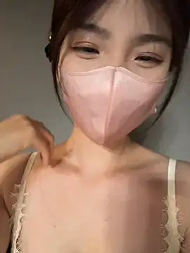 gougou13 Show Webcam
