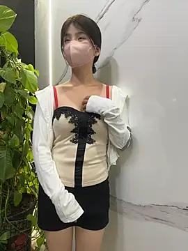gougou13 webcam show