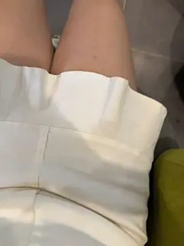 gougou13 webcam show