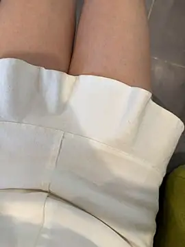 gougou13's Webcam Show