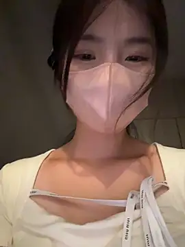 gougou13 网络视讯表演