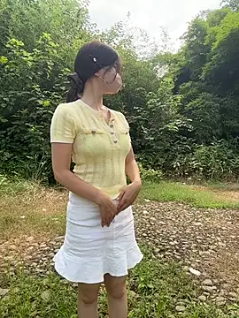 gougou13 网络视讯表演