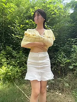 gougou13 网络视讯表演