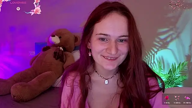 Show modela L1ittle_kitty_ na web-kameri