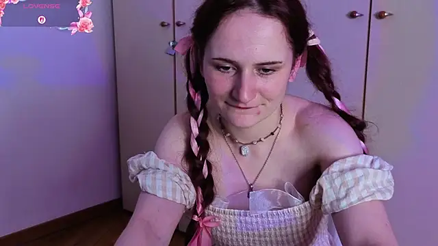 L1ittle_kitty_ Chat XXX in diretta