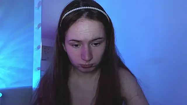 XXX chat uživo modela L1ittle_kitty_
