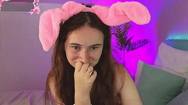 L1ittle_kitty_ live XXX chat