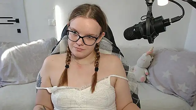 DivaMarisa's Webcam Show