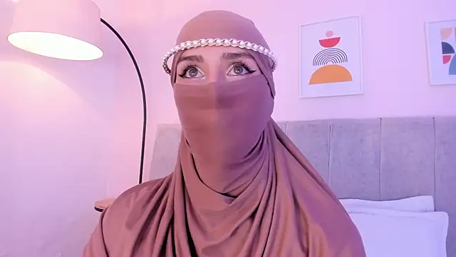 rawiya Webcam Show