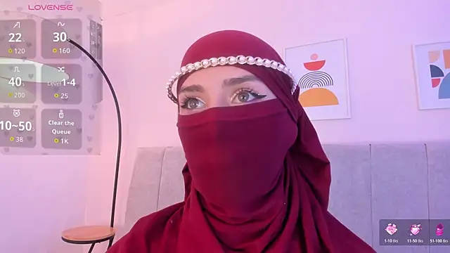 הופעת וובקאם של rawiya