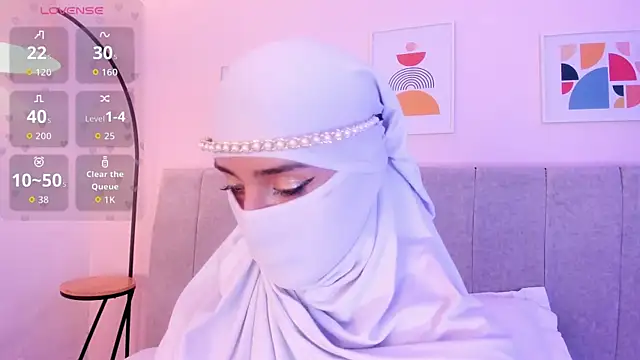 rawiya Adlı Modelin Canlı XXX Sohbeti