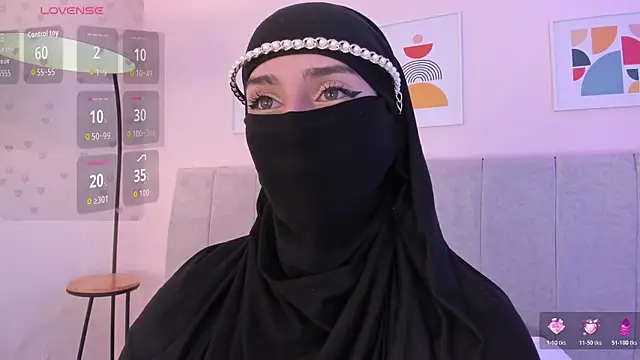 rawiya's Webcam Show