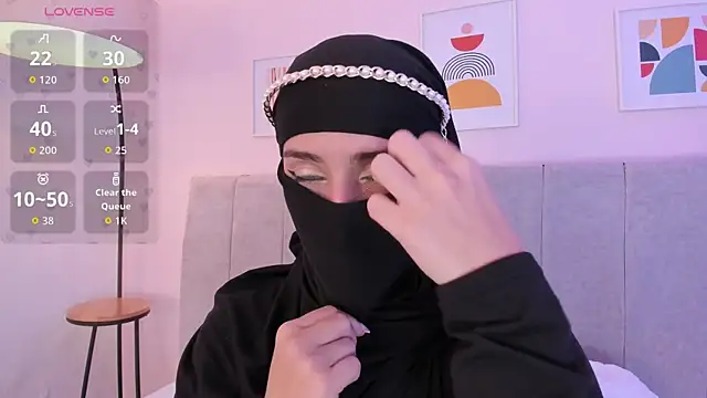 rawiya's Webcam Show