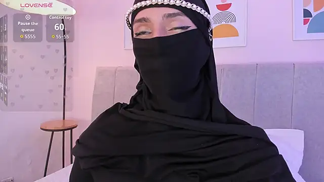 rawiya's Webcam Show