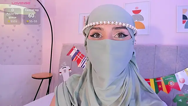 rawiya webcam show