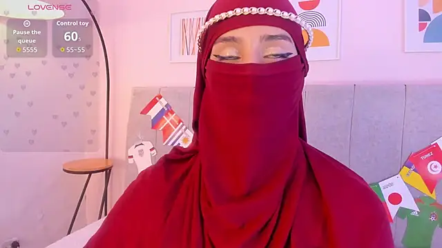 rawiya's Live XXX Chat