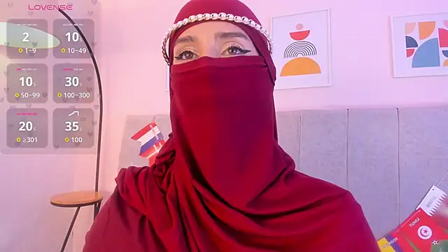 rawiya's Webcam Show