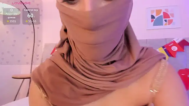 rawiya's Webcam Show