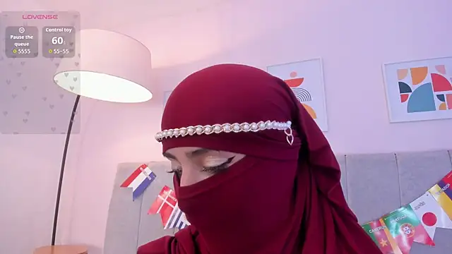 rawiya Adlı Modelin Web Kamerası Şovu