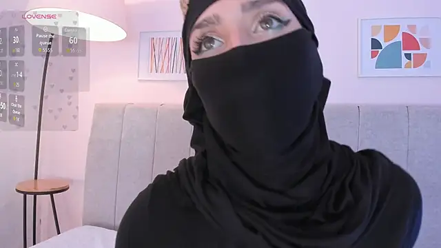 rawiya Webcam Show