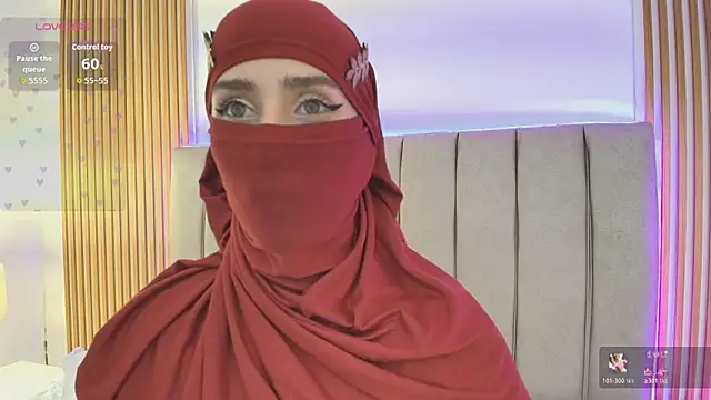 rawiya's Webcam Show