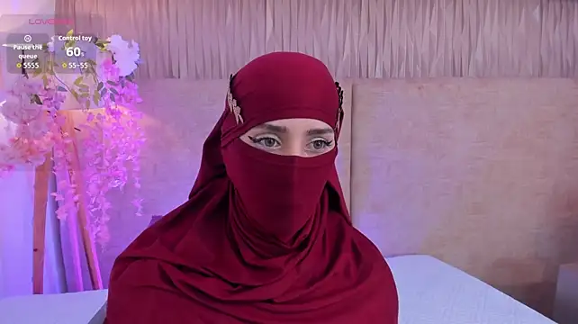 rawiya's Webcam Show