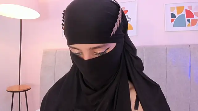 rawiya Webcamshow
