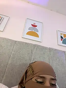 rawiya Webcam-Show